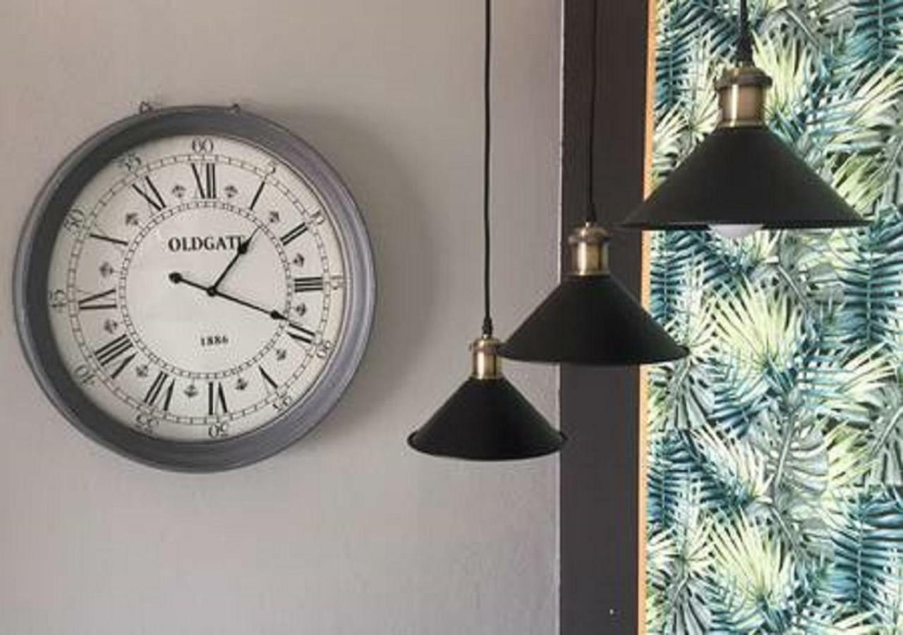 אלבופיירה Fisherman'S Beach Apartment מראה חיצוני תמונה